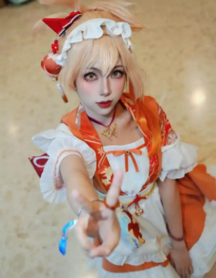 美女COS欣赏